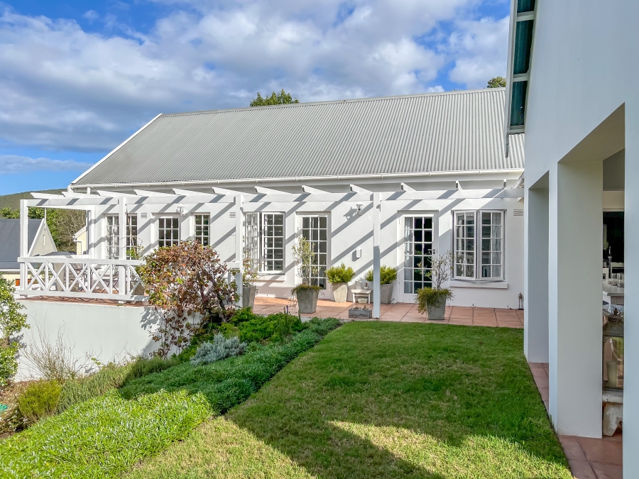 4 Bedroom Property for Sale in Belvidere Estate Western Cape